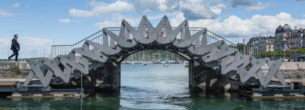 Flexible bridge Geneva Switzerland